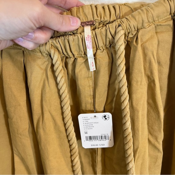 Free People Kahlani Harem Pull-On Pants Gold Medium NWT - Picture 9 of 15